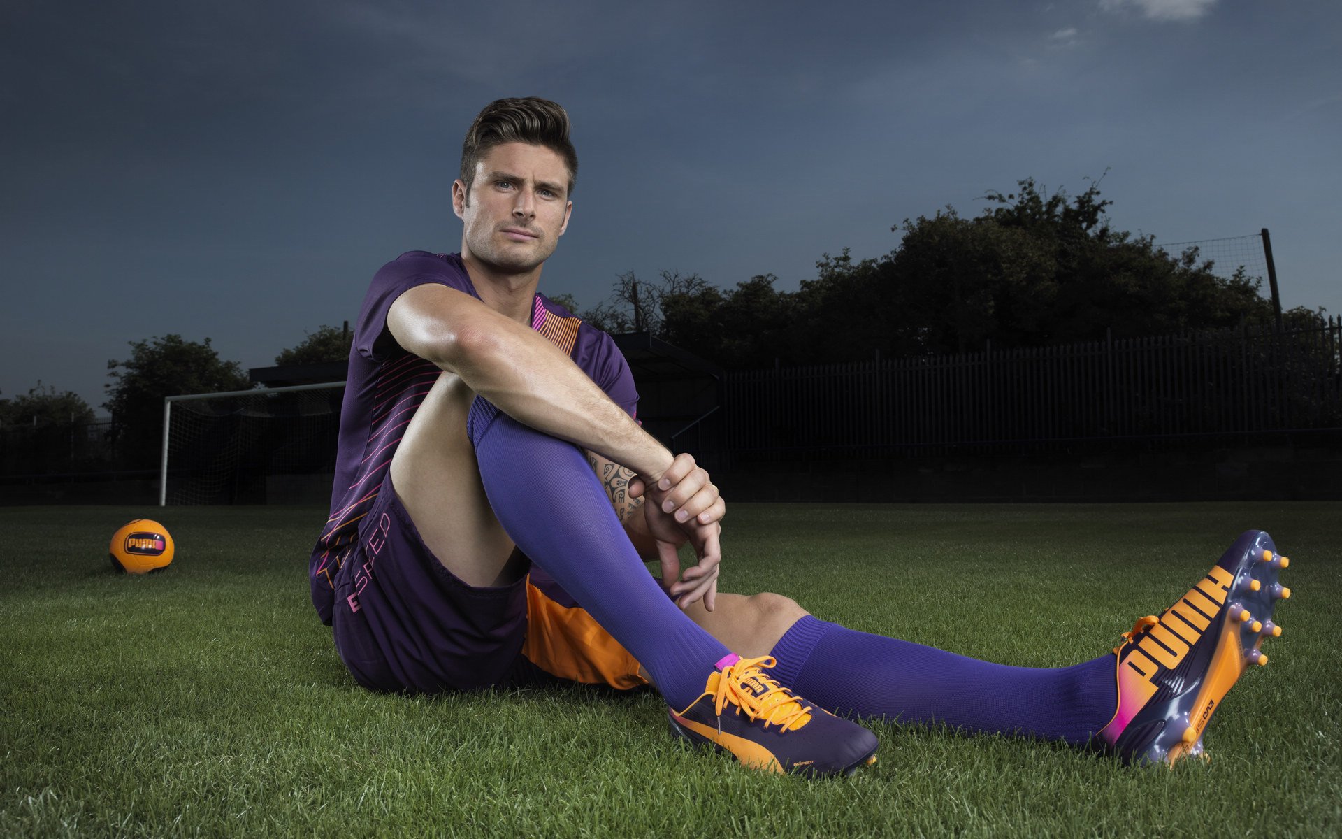 职业联赛门票售罄,球迷氛围爆棚,职业联赛俱乐部